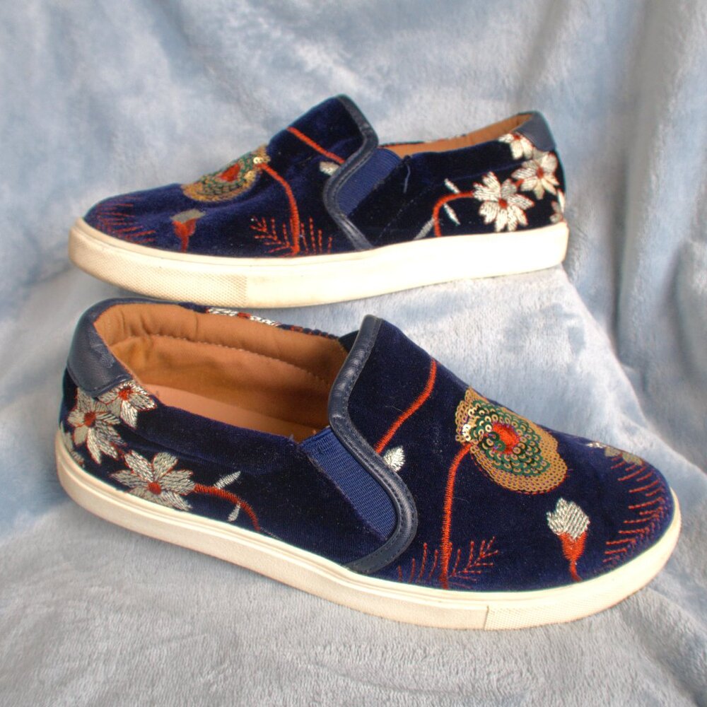 STEVEN by Steve Madden TATUM velvet embroidered sequin sneaker women's 6.5 M